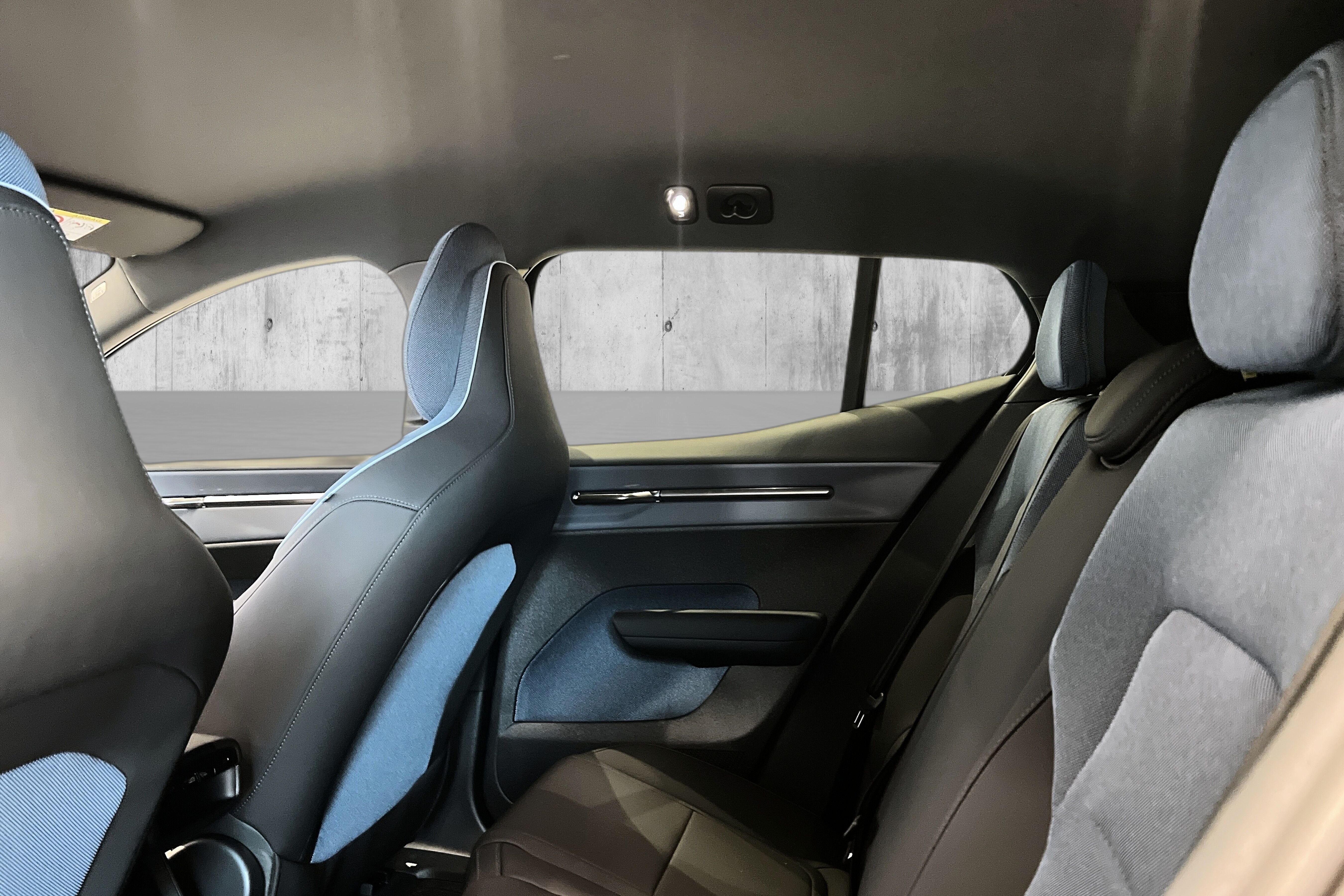 Volvo EX30 Twin Motor Performance bilde 23