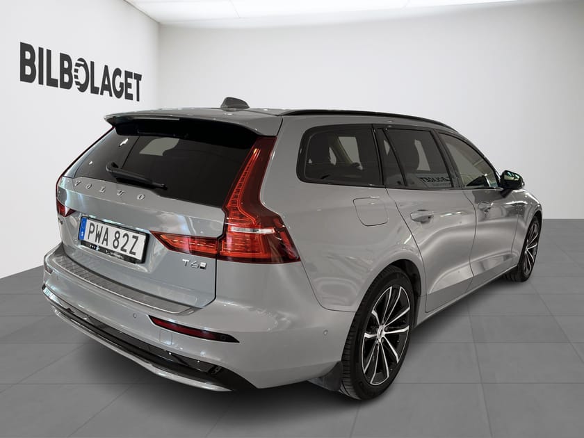 Bild 4 av Volvo V60 T6 Plus Dark Nordic Edition (DRAG/H&K/360)