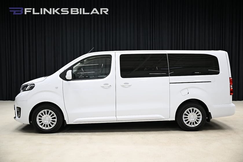 Bild 2 av Toyota Proace Verso 144HK Automat|9-Sits|Lång|Dubbeldörr|Lågmil|Leasbar