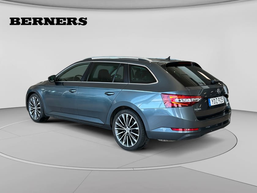 Bild 3 av Škoda Superb Kombi 2.0 TDI 4x4 SCR DSG ,190hk L&K