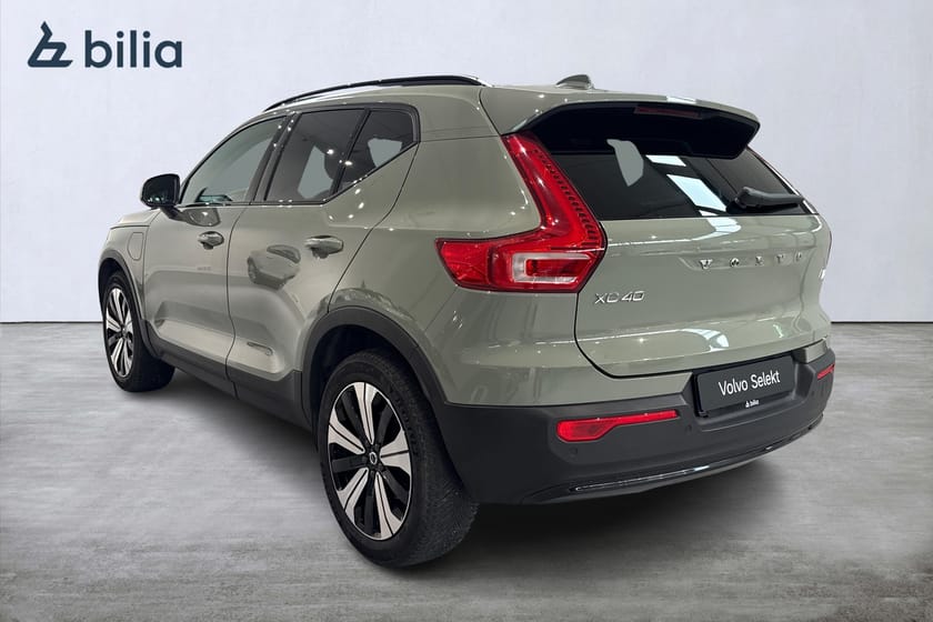Bild 2 av Volvo XC40 Recharge T5 Plus Dark