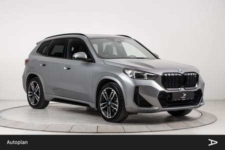 BMW iX1 xDrive30 Fully Charged | M-Sport/ACC/Krok/H&K/360°/Pano