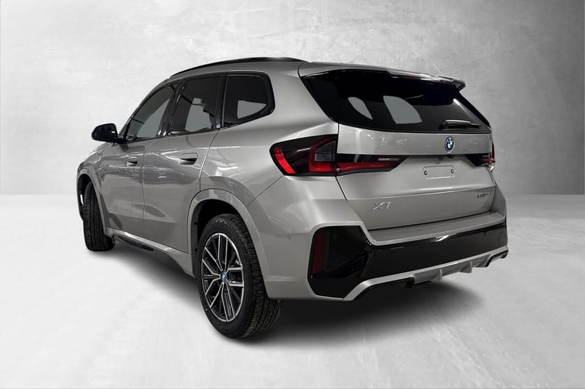 Bilde 3 av BMW X1 xDrive25e M Sport 2023 | HUD | H/K | Krok