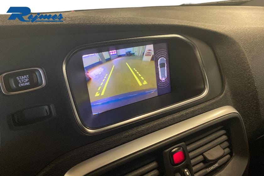 Bild 3 av Volvo V40 T3 R-Design Edt