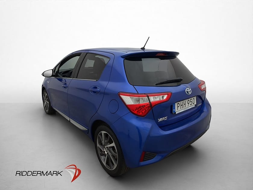 Bild 5 av Toyota Yaris Hybrid Executive Kamera Navi Keyless 0,36l/Mil