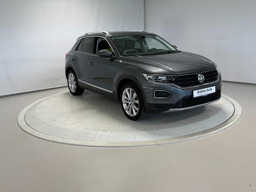 Bilde 2 av Volkswagen T-Roc Sport 2,0 150hk 4M ACC/Krok/Webasto/Kamera/Carplay/Led