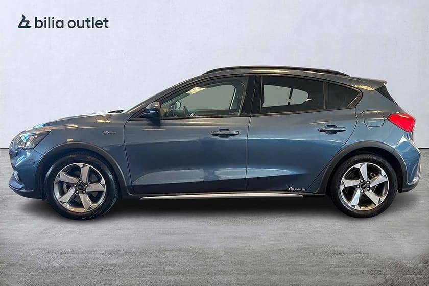 Bild 3 av Ford Focus Active 1.0 EcoBoost 125hk / Kamera CarPlay Rattvärme