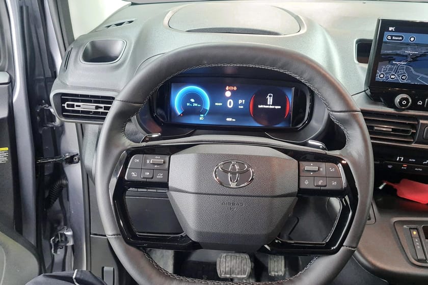 Bilde 5 av Toyota ProAce City Electric L2 Comfort Plus - Nye modellen - Hengerfeste