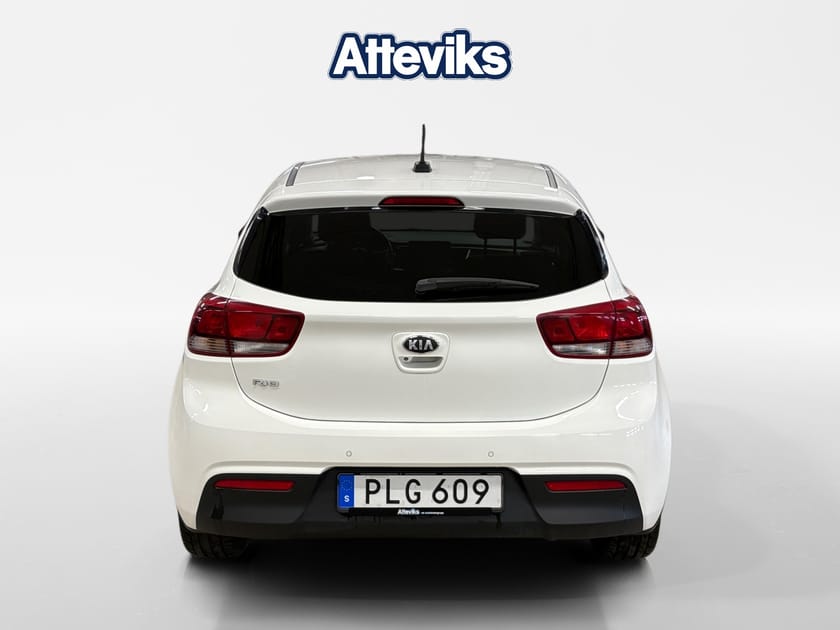 Bild 4 av Kia Rio 1.2 84hk Backkamera/Navi