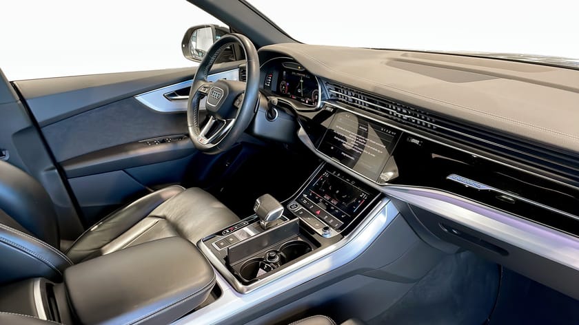 Bild 3 av Audi Q8 50 TDI quattro 286HK | S-Line | Pano | B&O