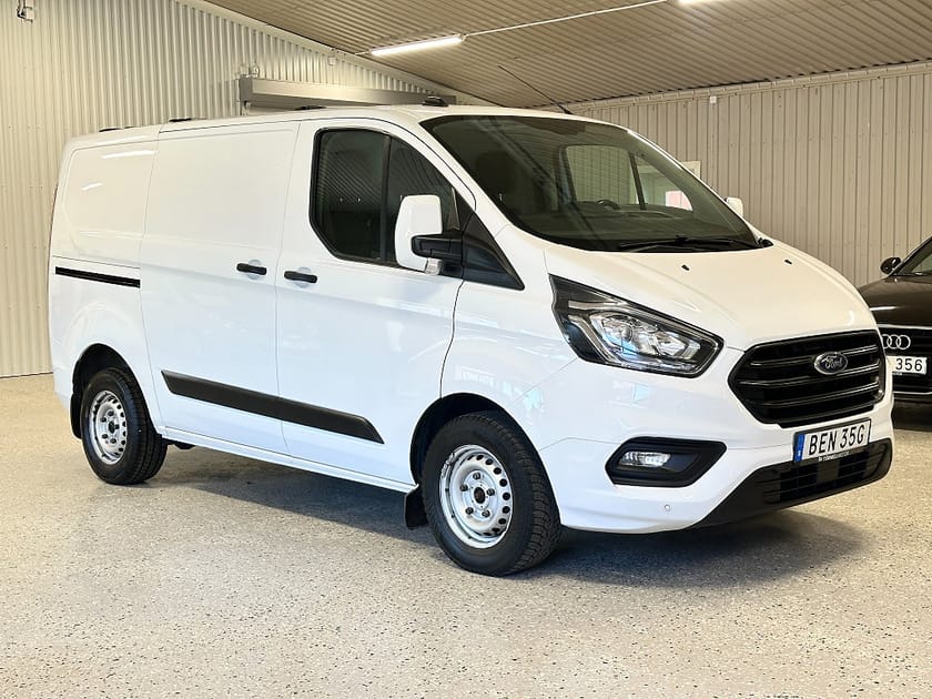 Bild 1 av Ford Transit Custom 280 2.0 EcoBlue Euro 6 MOMS S+V Däck BT Värmare