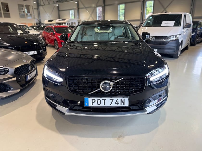 Bild 5 av Volvo V90 Cross Country B4 AWD Geartronic Advanced Edition /Drag / Nav./ Läder/