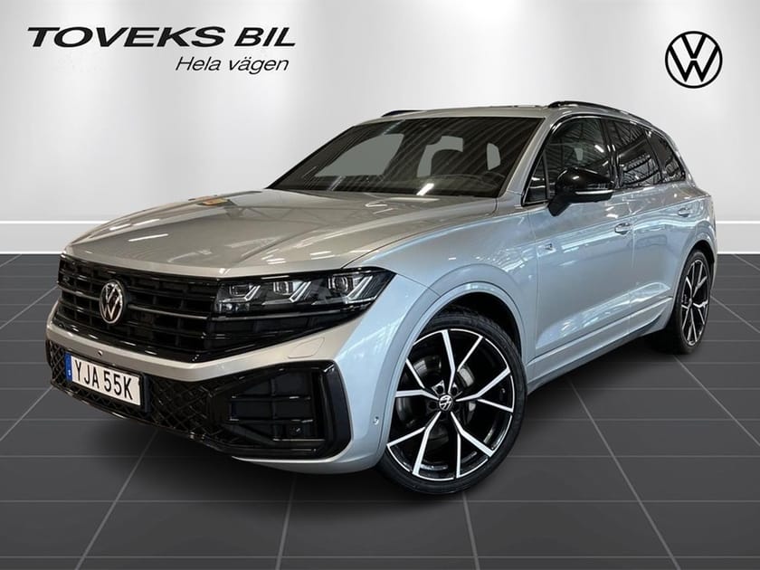 Bild 1 av Volkswagen Touareg R-LINE V6 TDI 4MOTION MOMS/LUFTFJÄDRING/PANORAMA/
