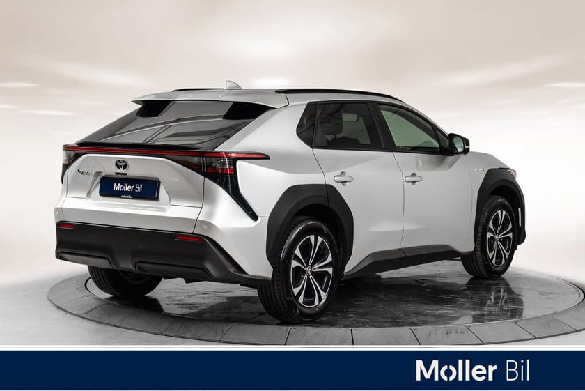 Bilde 4 av Toyota bZ4X 2WD Active