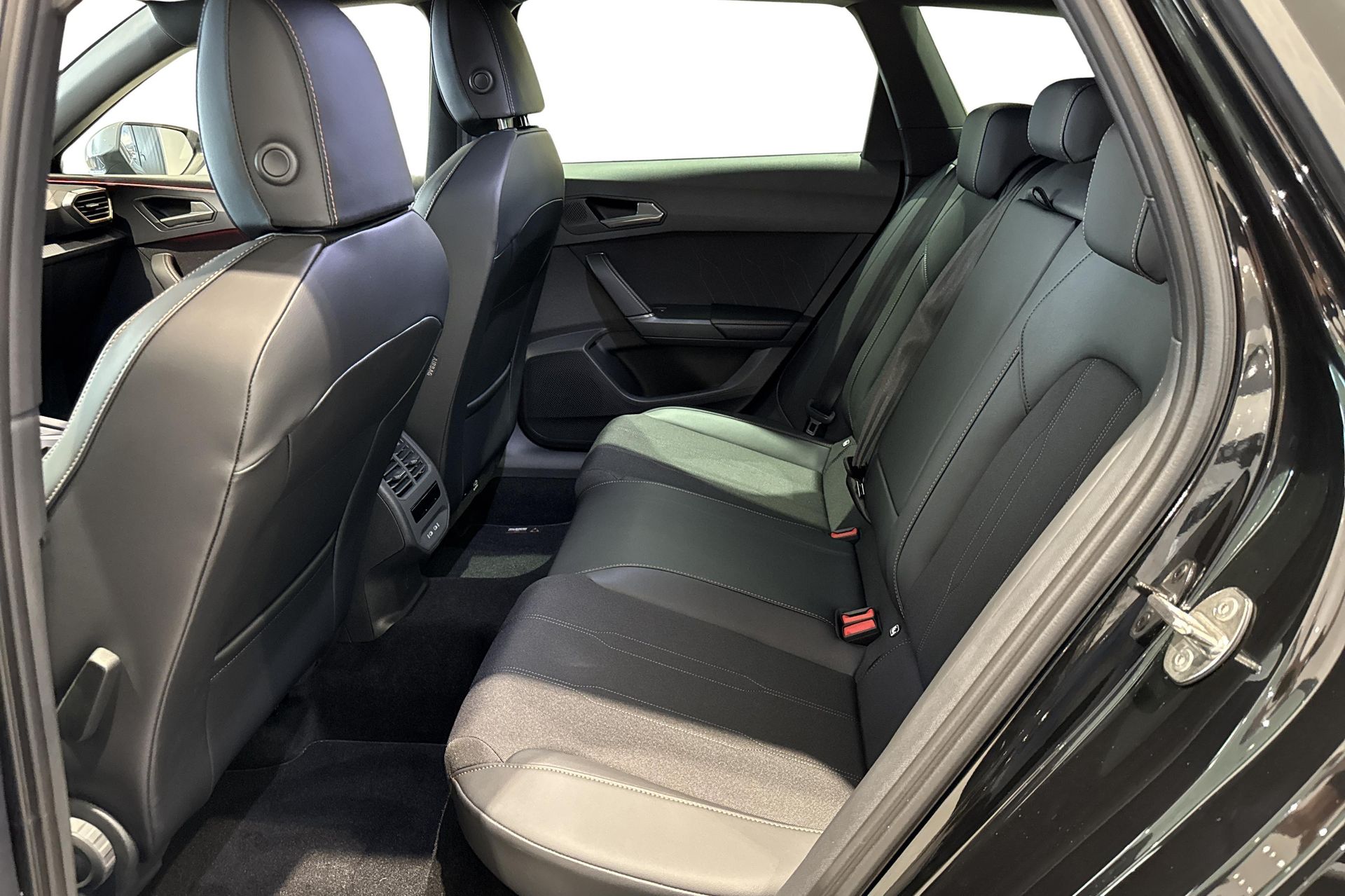 Cupra Leon e-Hybrid 2026, bild 5/10