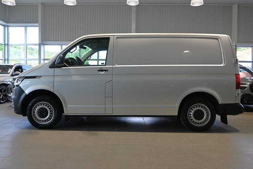 Bild 2 av Volkswagen Transporter T30 TDI 150hk DSG Komfort LED Värmare Drag