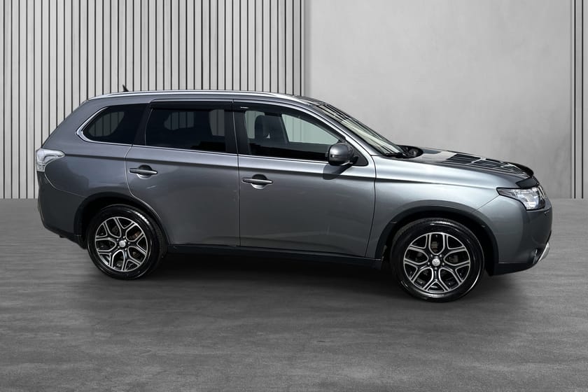 Bilde 4 av Mitsubishi Outlander 2.2 Di-D 4WD | Intense + | Krok | ACC
