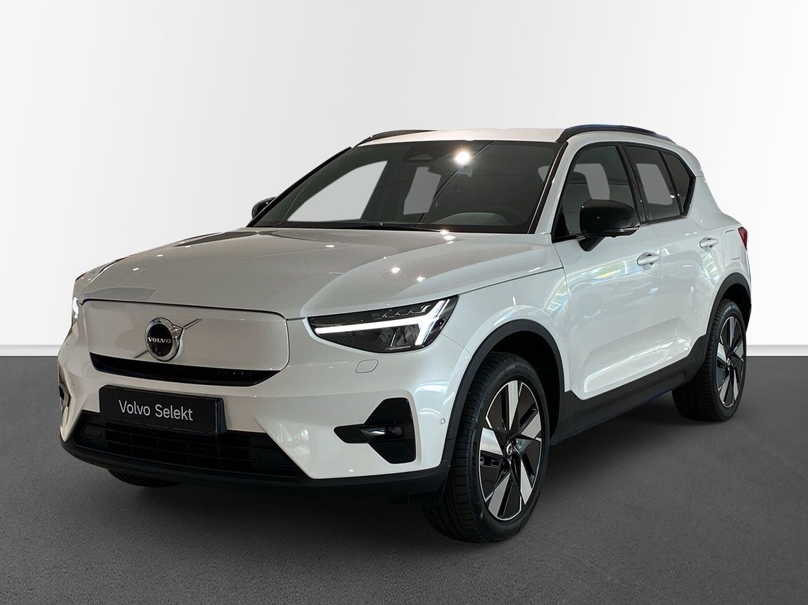 Volvo EX40 2026
