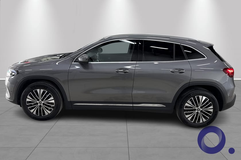 Bilde 2 av Mercedes-Benz EQA 300 4MATIC MB 4 matic  med lav km