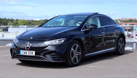 Mercedes-Benz EQE 300