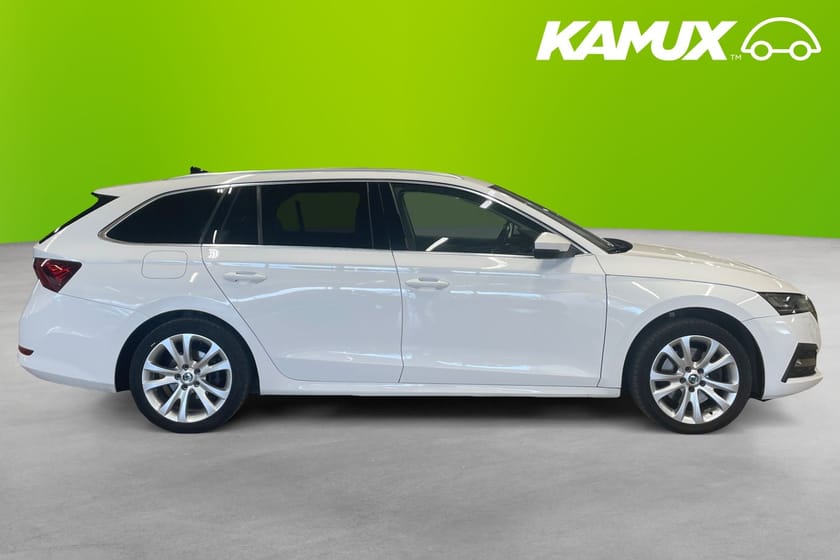 Bild 2 av Škoda Octavia Kombi 2.0 TDI 4x4 Värmare Carplay Kamera Drag