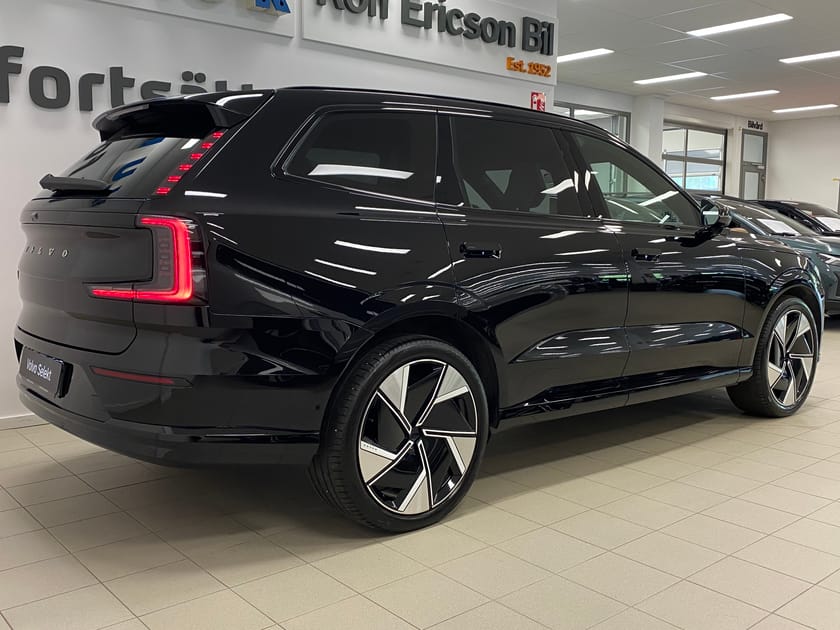 Bild 3 av Volvo EX90 Twin Motor Performance 7-seater Ultra 7sätes