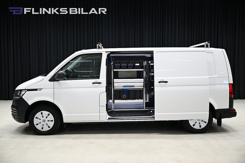 Bild 2 av Volkswagen Transporter DSG 150HK L2|Servicebil|Inredd|Dubbeldörr|Leasbar|SeUtr