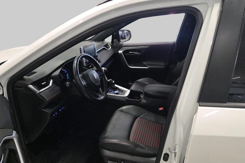 Bilde 5 av Suzuki Across Plug-in Hybrid