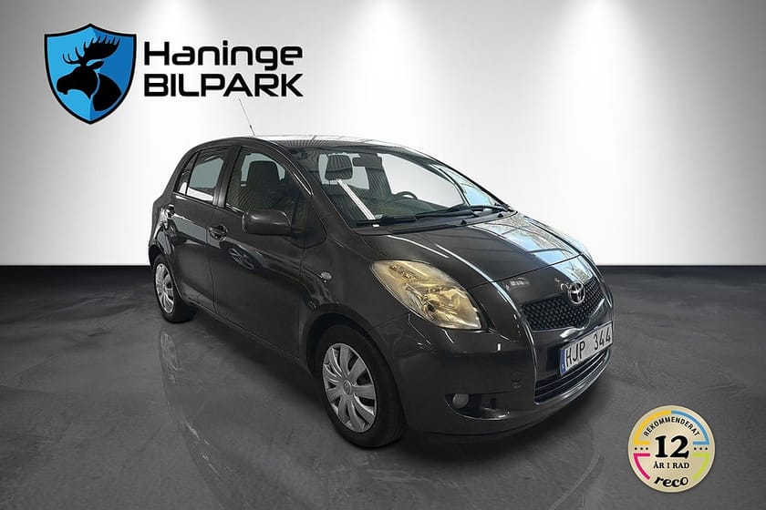 Bild 5 av Toyota Yaris 5DR  1.3 VVT-i / AUTOMAT /  SUPERDEAL 3.95% /