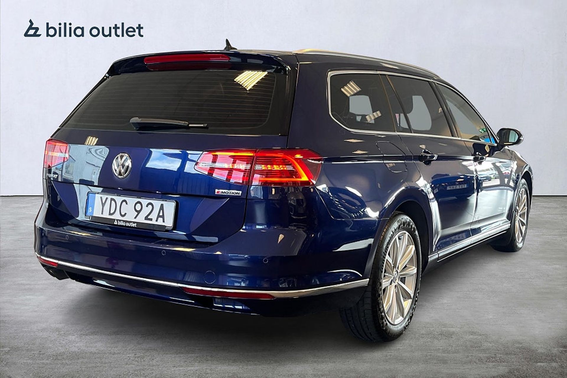 Volkswagen Passat 2019, bild 6/10