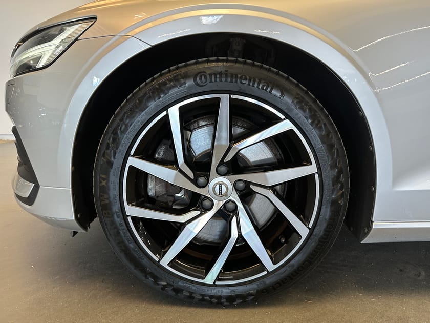 Bild 3 av Volvo V60 T5 Momentum Edition / Dragkrok / Sensorer Bak/Fram / Backkamera