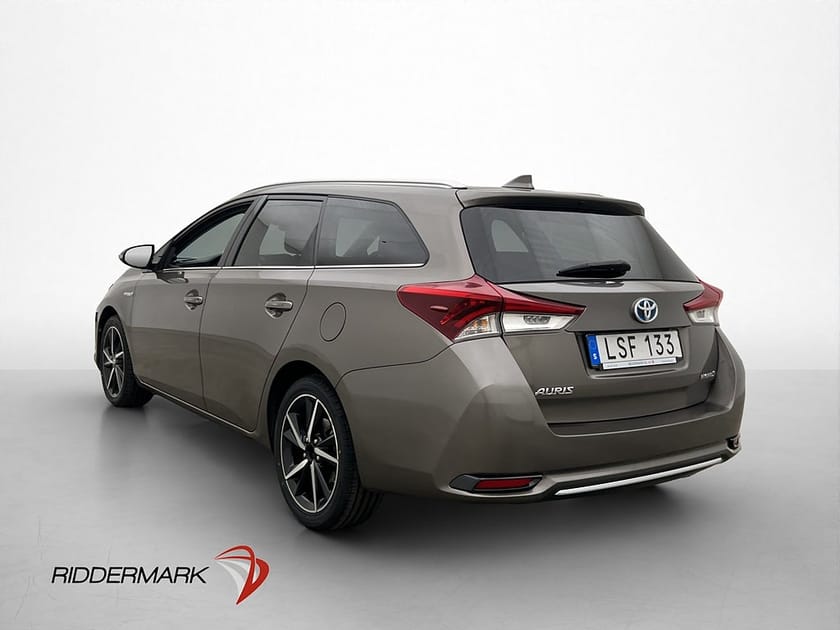 Bild 5 av Toyota Auris Touring Sports Hybrid TS 136hk Touch & Go Edition Kamera Navi
