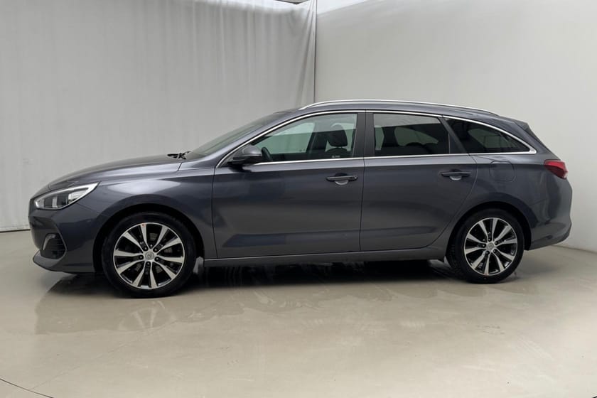 Bild 2 av Hyundai i30 Kombi 1.4 Turbo (140hk) Limited Edition GPS