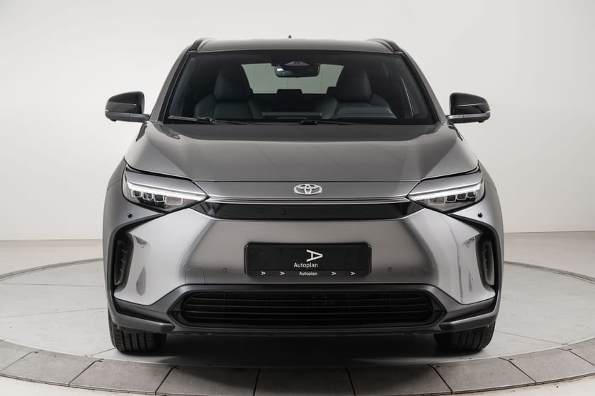 Bilde 4 av Toyota bZ4X AWD Active Tech | ACC | 360° | CARPLAY