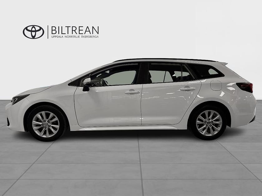 Bild 4 av Toyota Corolla Touring Sports Hybrid e-CVT Active Vinterhjul