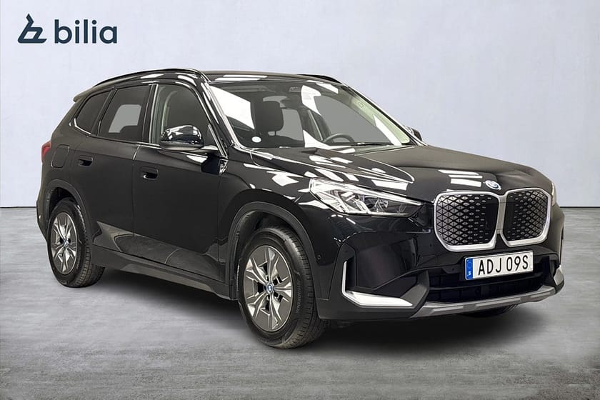 Bild 1 av BMW iX1 eDrive20 Drag HiFi- system Harman Kardon