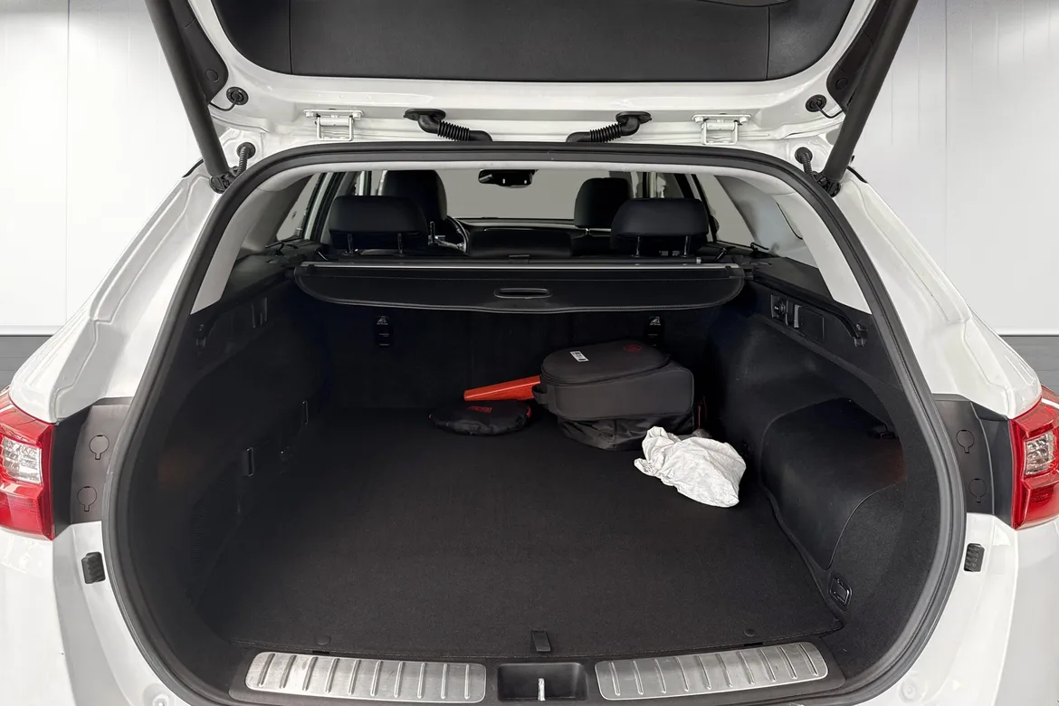 picture of a car