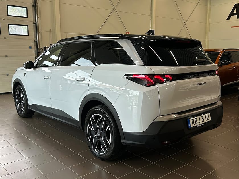 Bild 5 av Peugeot 5008 HYBRID 136