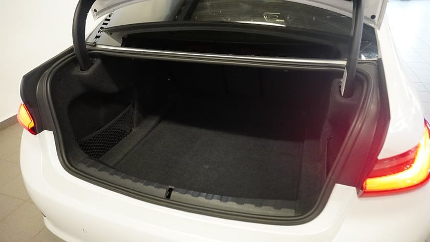 Bild 5 av BMW 320d xDrive Sedan Sedan/Auto/Sport line/Drag/Säkerhetsutrustning