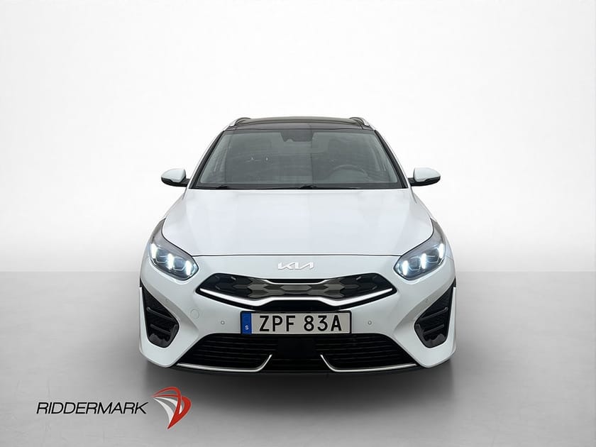 Bild 2 av Kia Ceed Sportswagon Plug-in Hybrid SW Advance Plus Pano Kamera Skinn Navi BCW