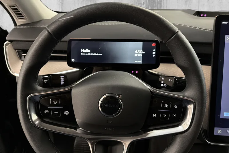 Volvo EX90 Twin Motor Performance bilde 12