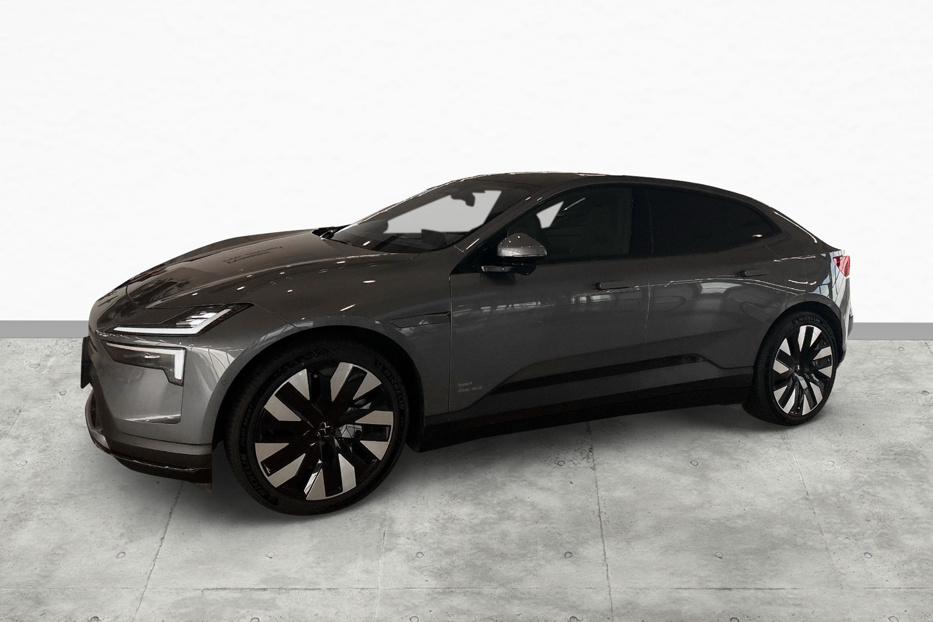 Polestar 4