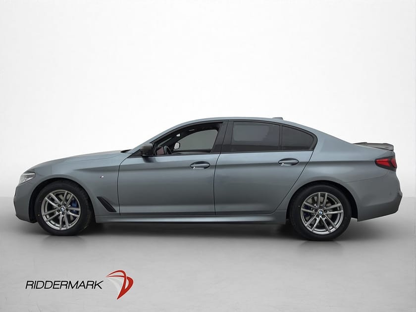 Bild 5 av BMW 530i xDrive Sedan 252hk M Sport Pano H/K HUD P-Värm 360° Läder