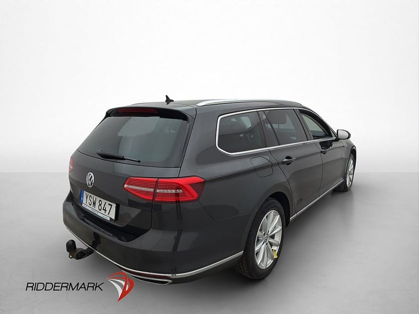 Bild 5 av Volkswagen Passat Variant GTE Värmare Drag Kamera CarPlay Adaptiv