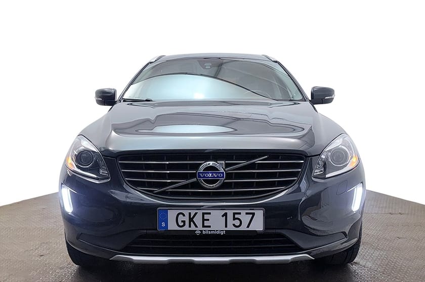 Bild 3 av Volvo XC60 D4 AWD Summum Business Drag Navi Läder Stolminne Värmare