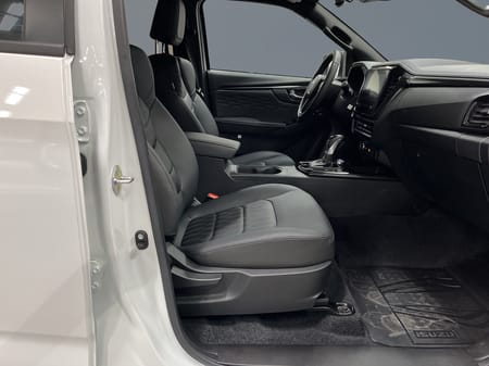 Isuzu D-Max Crew Cab XRX DC AT CNG