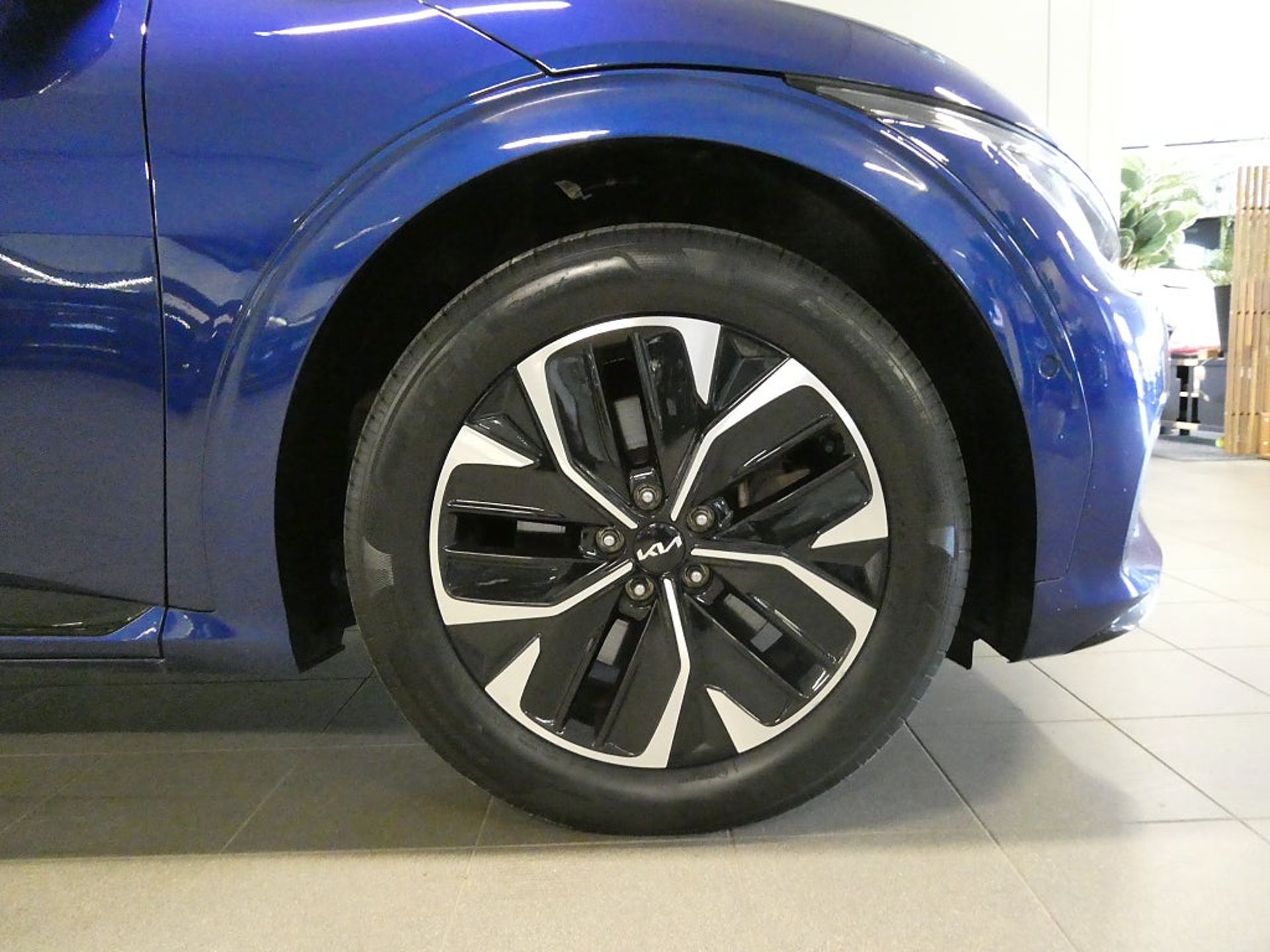 Kia EV6 77.4 kWh AWD GT-Line 2023, bild 5/10