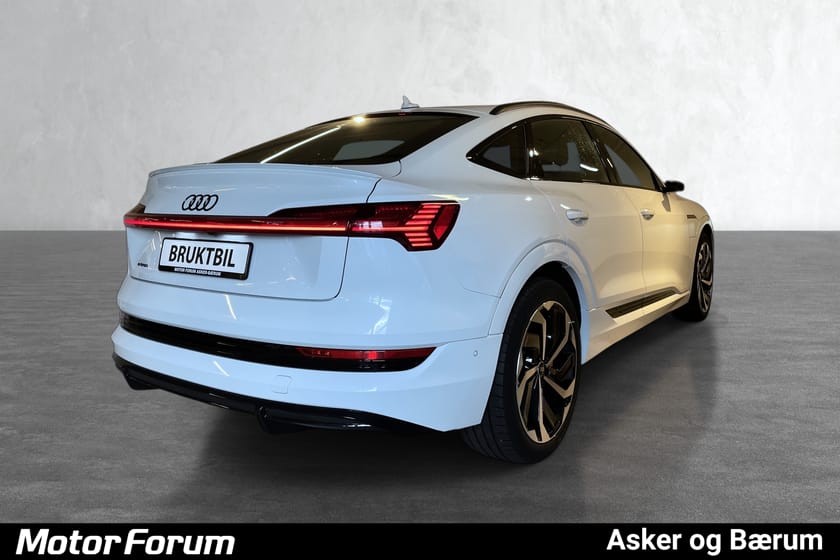 Bilde 4 av Audi e-tron Sportback 55 quattro 2XS-LINE/KAMERASPEIL/B&O/360KAM/ACC/NAVI/HUD/INNBYTTE