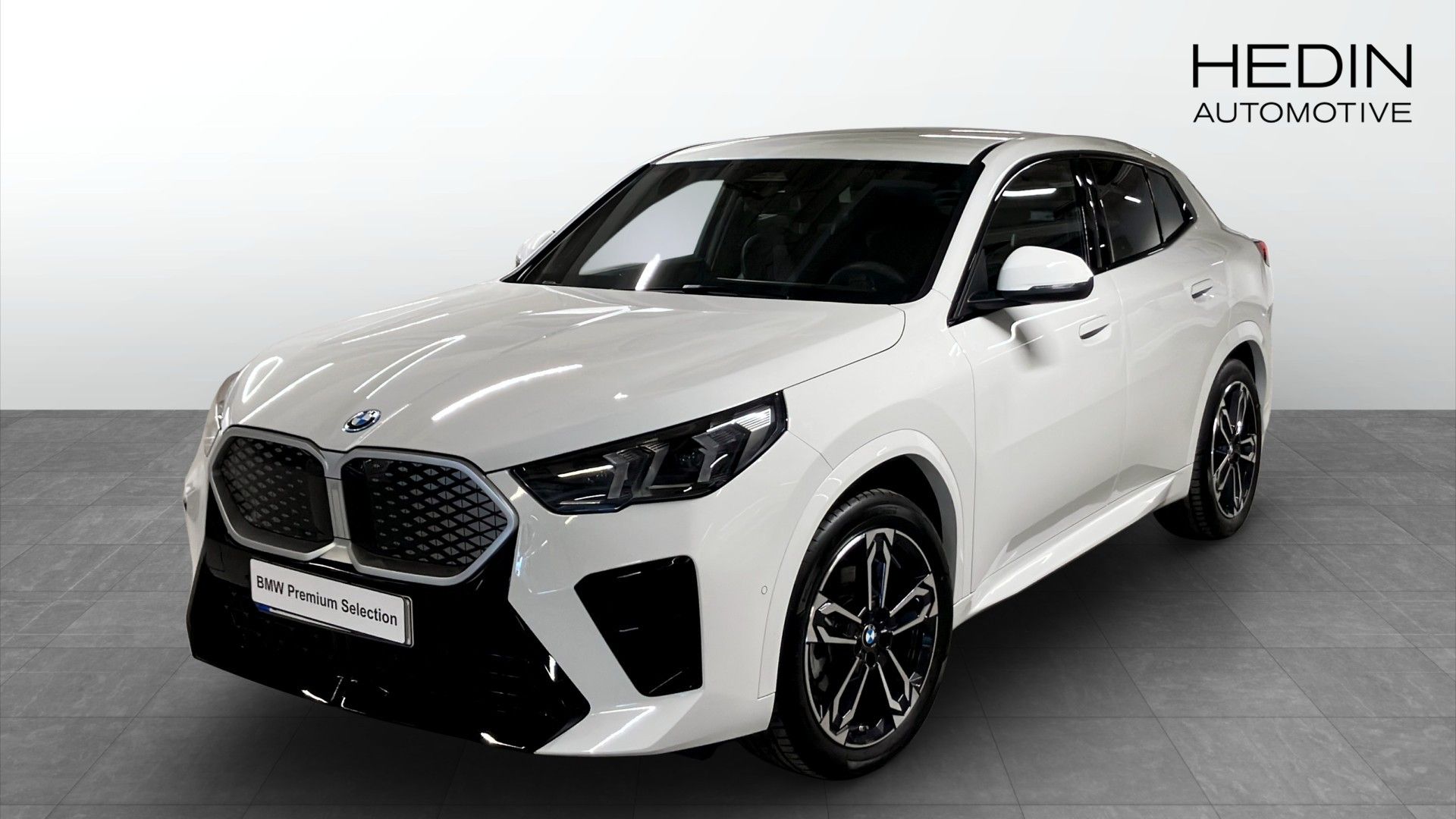 BMW iX2