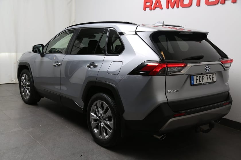 Bild 4 av Toyota RAV4 Hybrid AWD-i E-CVT Executive Premium 360° Motorv Drag